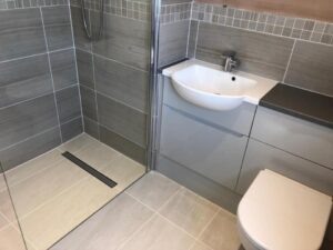 small wetroom 